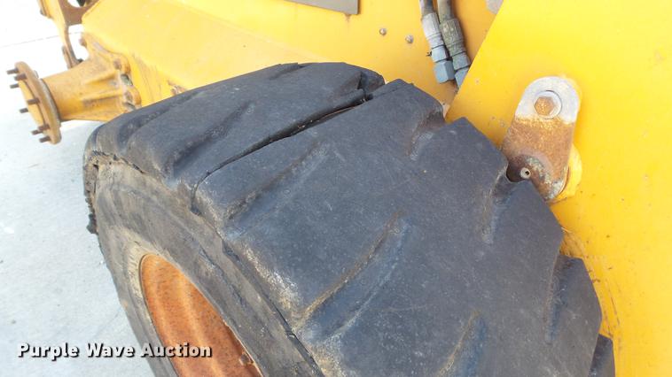 image for item DD7319 Case 445 skid steer