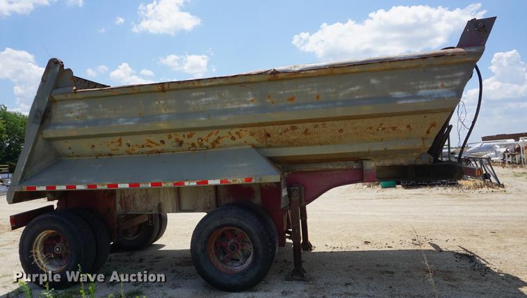 image for item DD7758 1985 Raylan end dump trailer