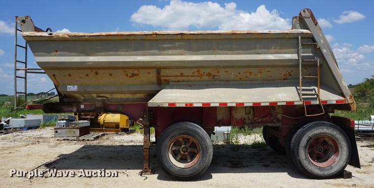 image for item DD7758 1985 Raylan end dump trailer