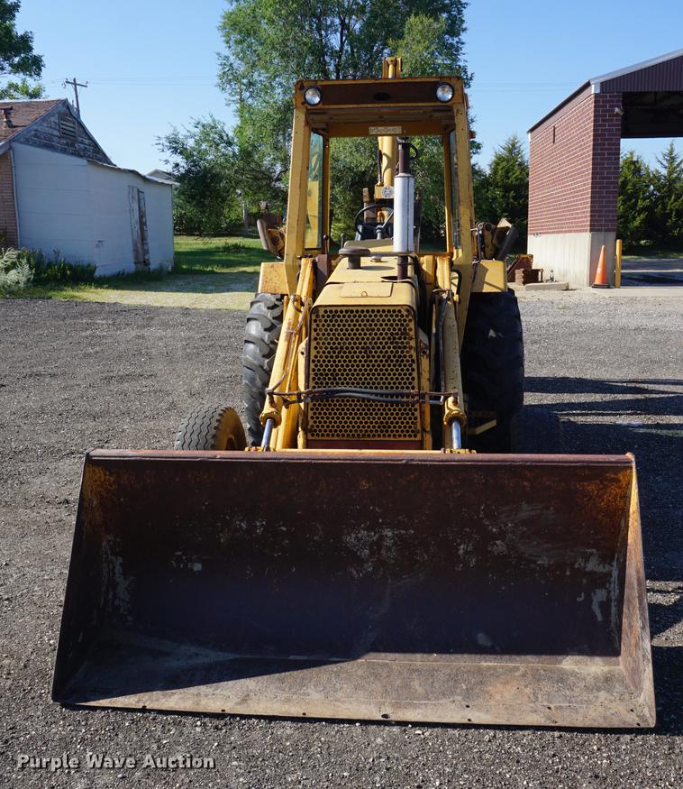 image for item DD7811 Ford 555 Special backhoe
