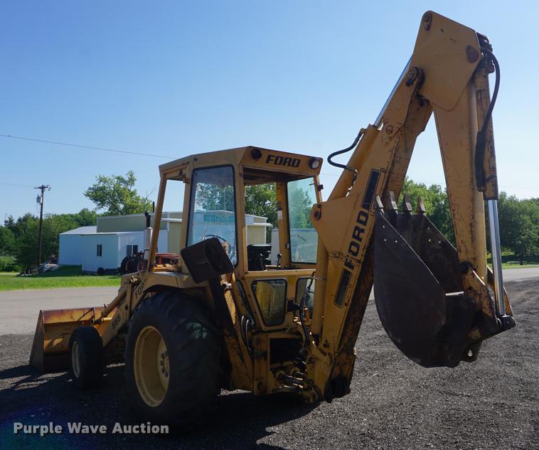image for item DD7811 Ford 555 Special backhoe