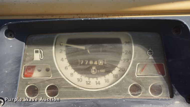 image for item DD7811 Ford 555 Special backhoe