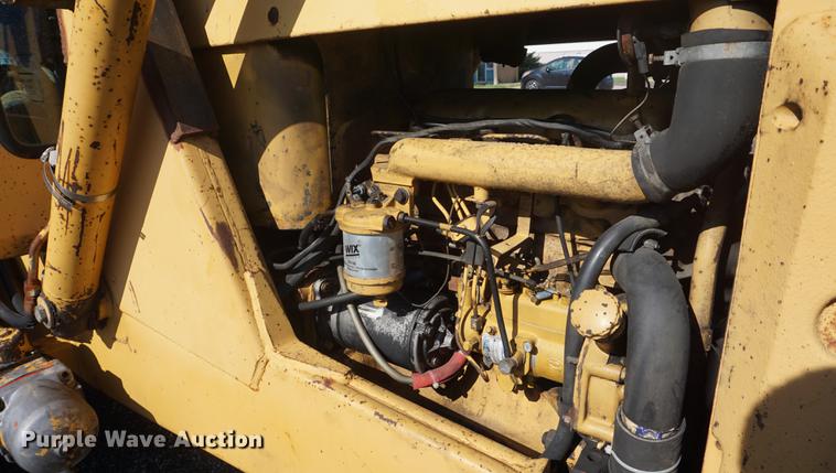 image for item DD7811 Ford 555 Special backhoe