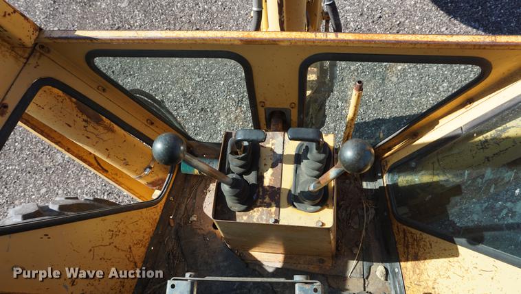 image for item DD7811 Ford 555 Special backhoe
