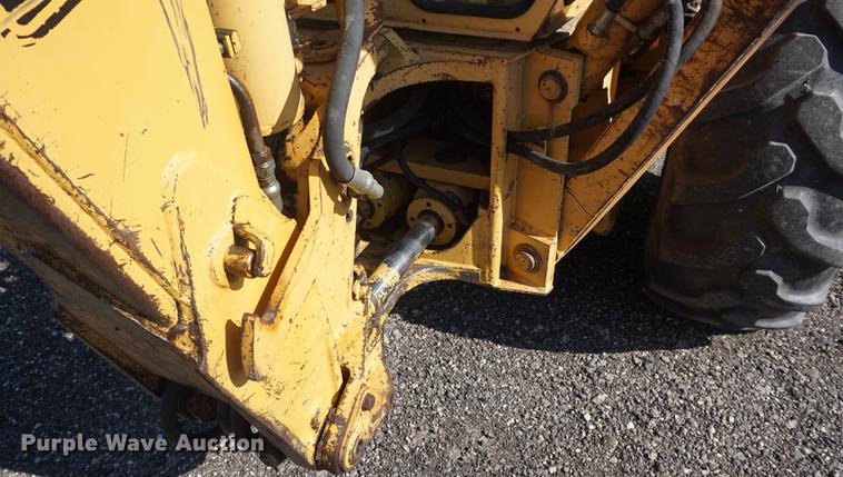 image for item DD7811 Ford 555 Special backhoe
