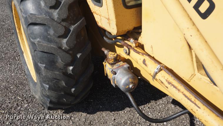 image for item DD7811 Ford 555 Special backhoe