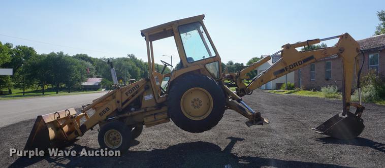 image for item DD7811 Ford 555 Special backhoe