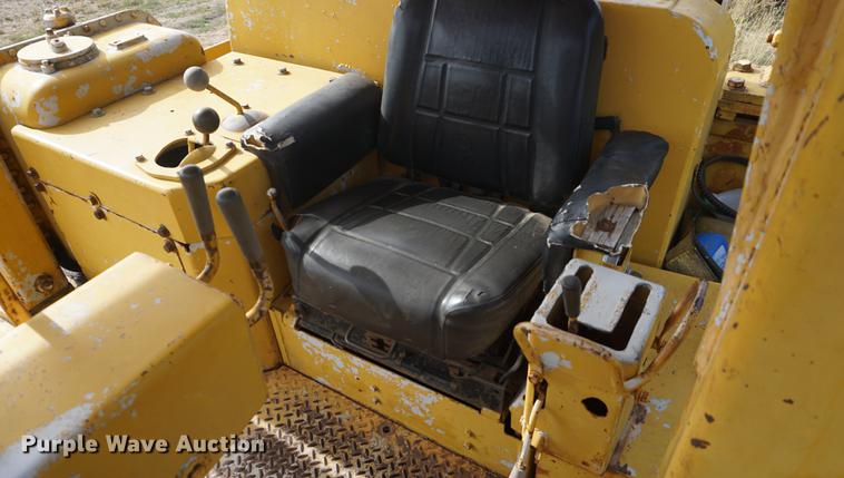 image for item DD7816 1975 Caterpillar D7G dozer