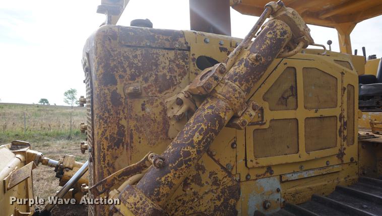 image for item DD7816 1975 Caterpillar D7G dozer