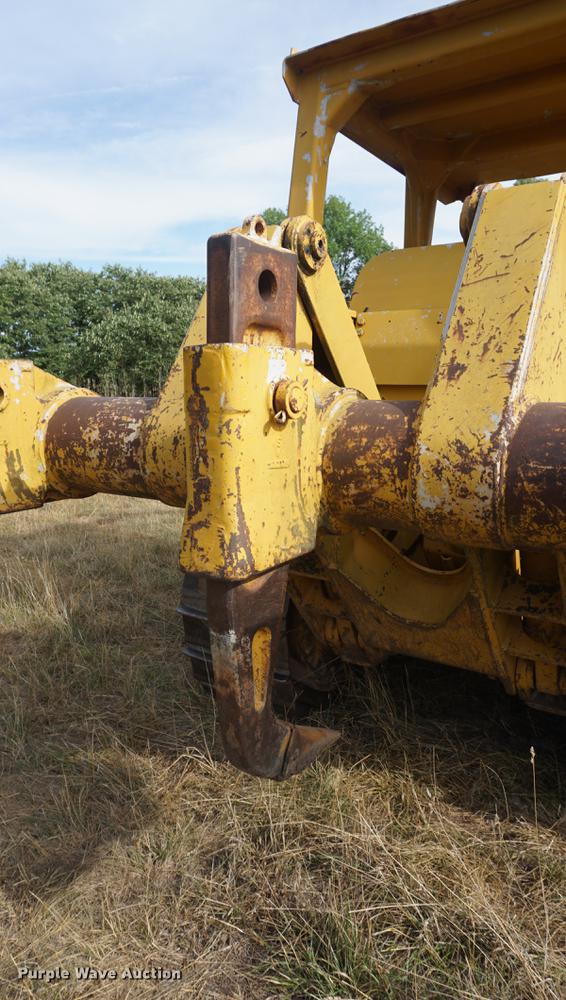 image for item DD7816 1975 Caterpillar D7G dozer