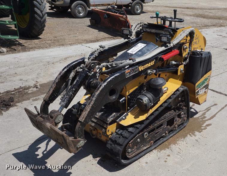 image for item DD7827 2008 Vermeer S400TX compact utility loader