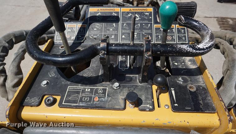 image for item DD7827 2008 Vermeer S400TX compact utility loader