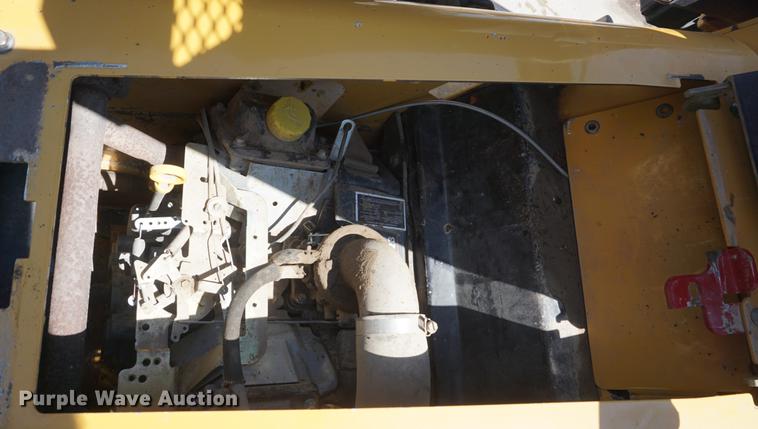 image for item DD7827 2008 Vermeer S400TX compact utility loader