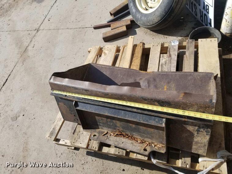 image for item DD7827 2008 Vermeer S400TX compact utility loader