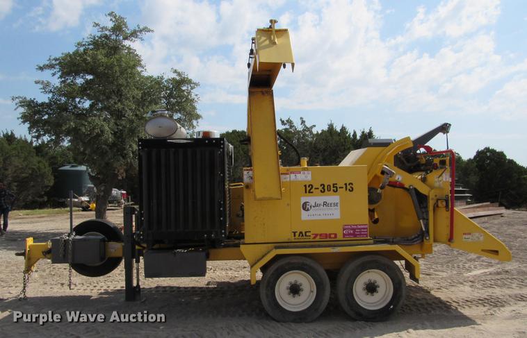 image for item DE0178 2013 Terex Trac 790 chipper