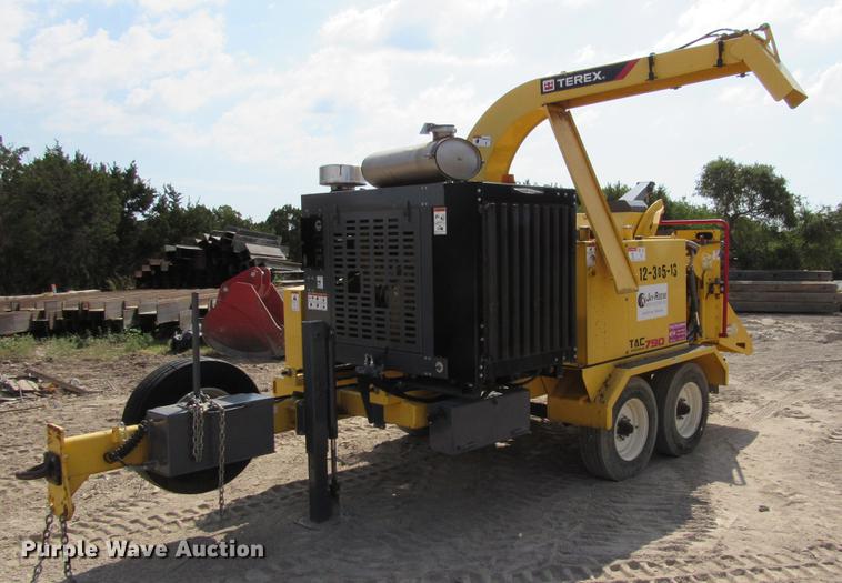 image for item DE0178 2013 Terex Trac 790 chipper