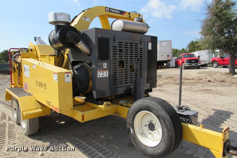 image for item DE0178 2013 Terex Trac 790 chipper