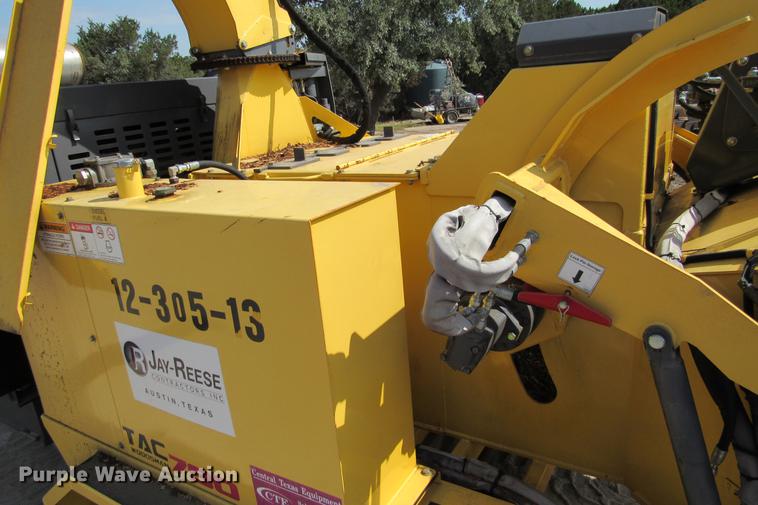 image for item DE0178 2013 Terex Trac 790 chipper