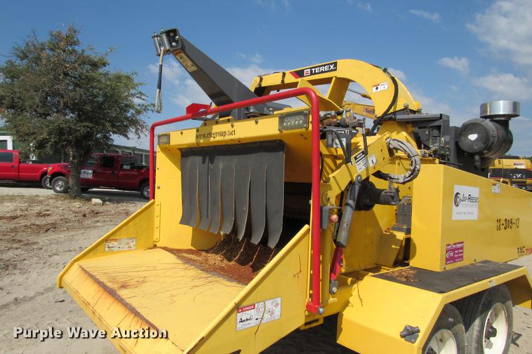 image for item DE0178 2013 Terex Trac 790 chipper