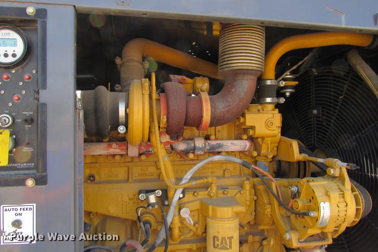 image for item DE0178 2013 Terex Trac 790 chipper