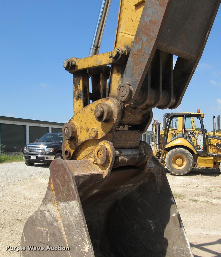 image for item DE0179 2003 Caterpillar 325C L excavator