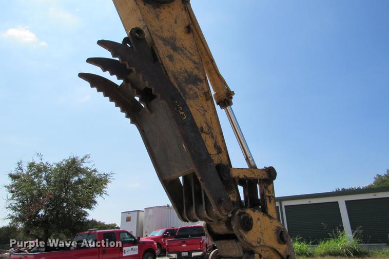 image for item DE0179 2003 Caterpillar 325C L excavator