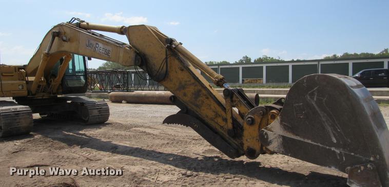 image for item DE0179 2003 Caterpillar 325C L excavator
