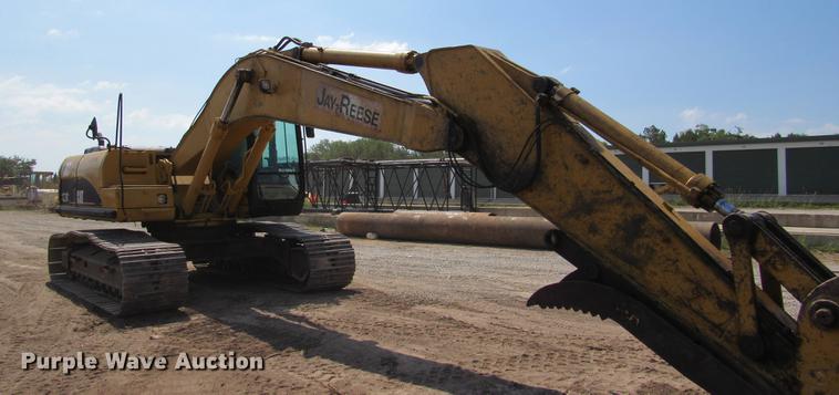 image for item DE0179 2003 Caterpillar 325C L excavator