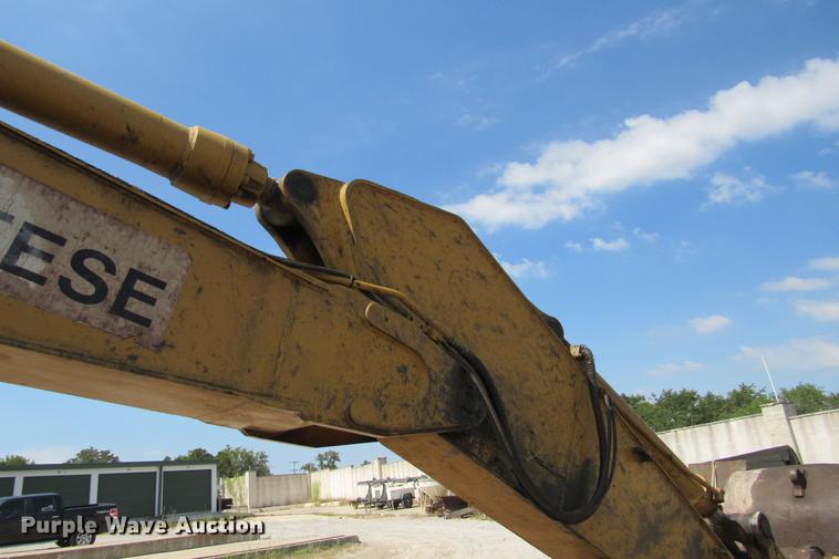 image for item DE0179 2003 Caterpillar 325C L excavator