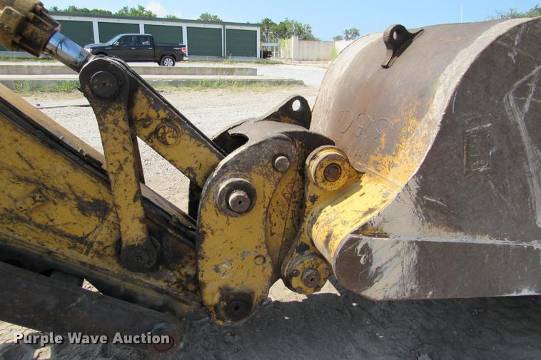 image for item DE0179 2003 Caterpillar 325C L excavator