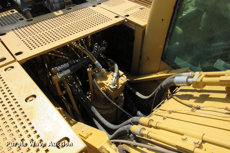 image for item DE0179 2003 Caterpillar 325C L excavator