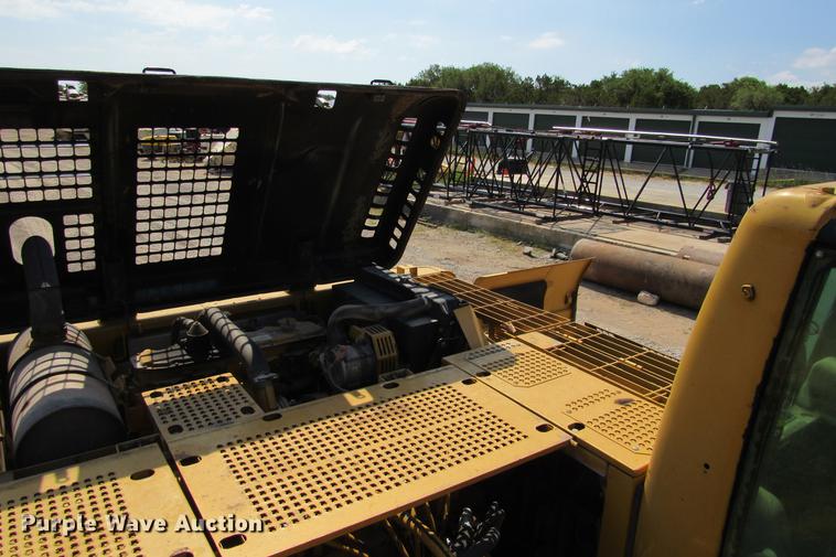 image for item DE0179 2003 Caterpillar 325C L excavator