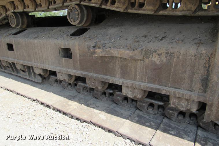 image for item DE0179 2003 Caterpillar 325C L excavator