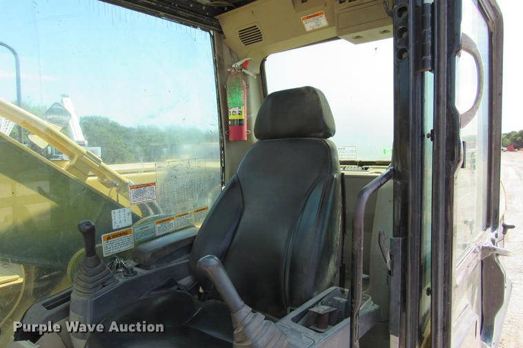 image for item DE0179 2003 Caterpillar 325C L excavator