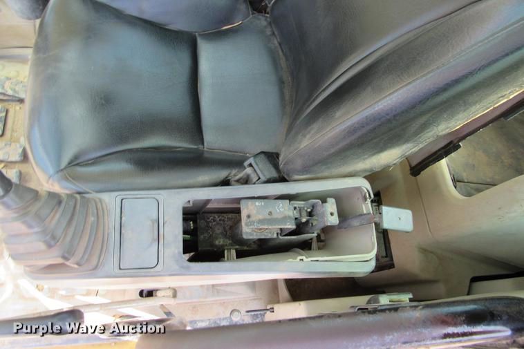 image for item DE0179 2003 Caterpillar 325C L excavator