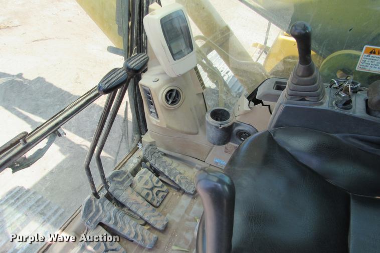 image for item DE0179 2003 Caterpillar 325C L excavator