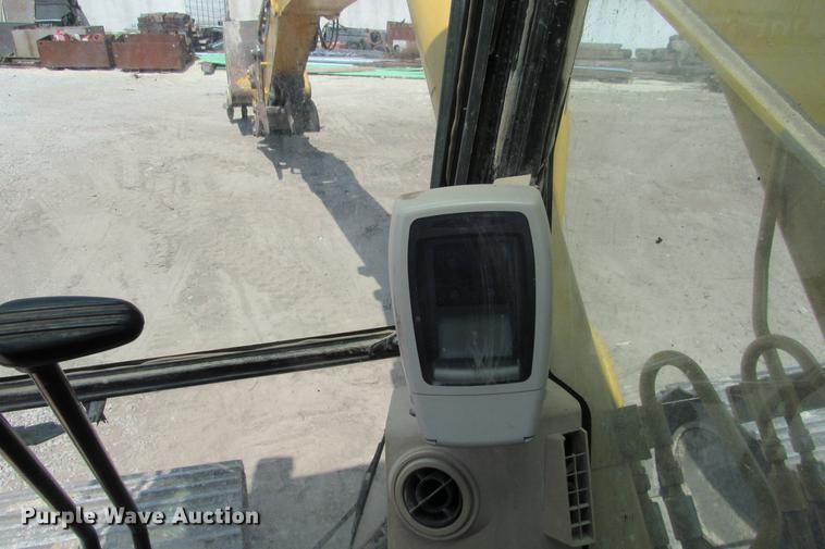 image for item DE0179 2003 Caterpillar 325C L excavator