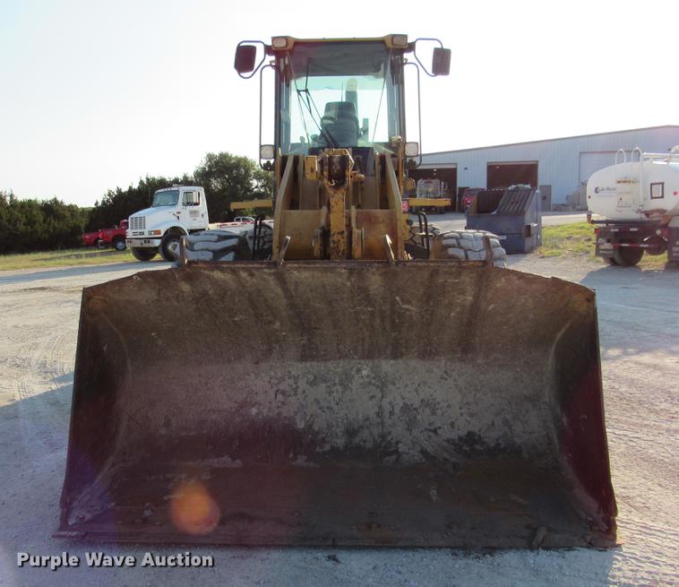 image for item DE0180 2003 Caterpillar 938G wheel loader