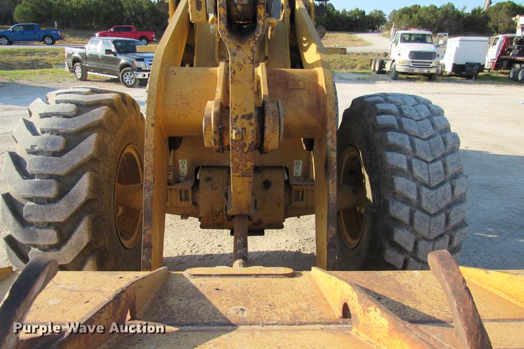 image for item DE0180 2003 Caterpillar 938G wheel loader