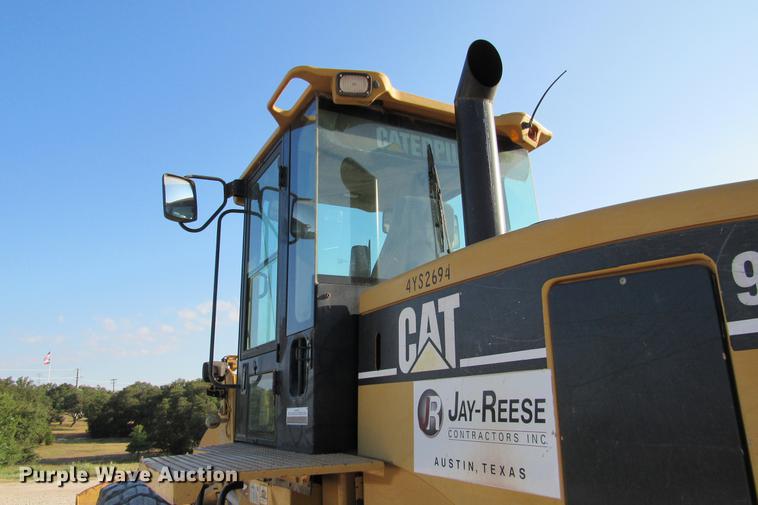 image for item DE0180 2003 Caterpillar 938G wheel loader