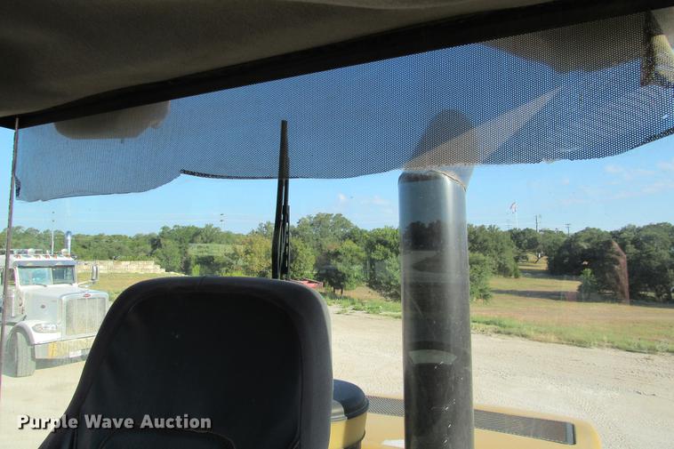 image for item DE0180 2003 Caterpillar 938G wheel loader