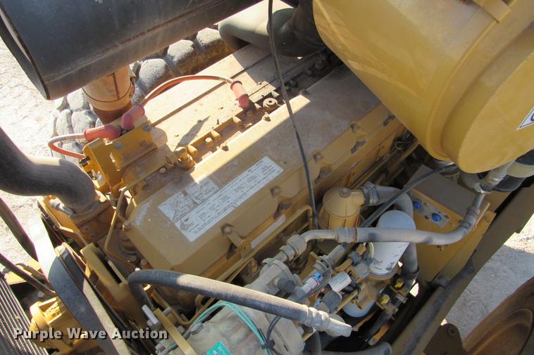 image for item DE0180 2003 Caterpillar 938G wheel loader