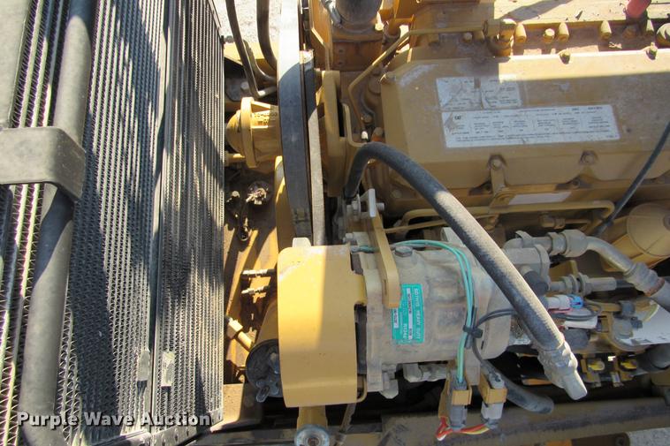 image for item DE0180 2003 Caterpillar 938G wheel loader