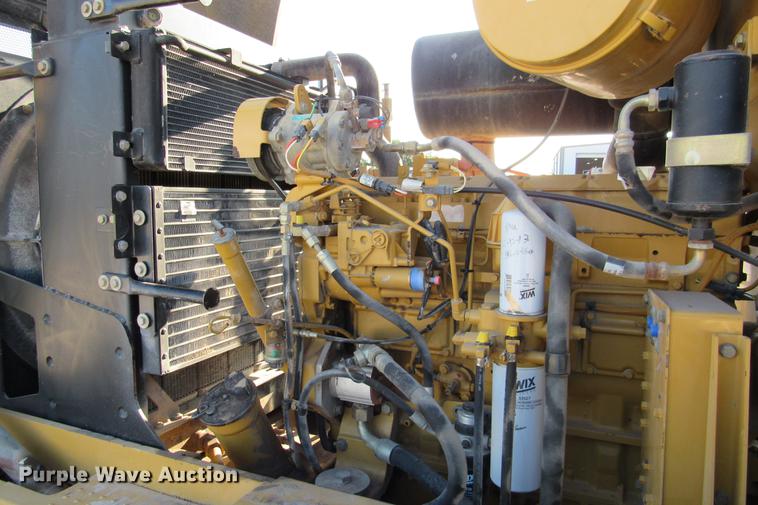 image for item DE0180 2003 Caterpillar 938G wheel loader