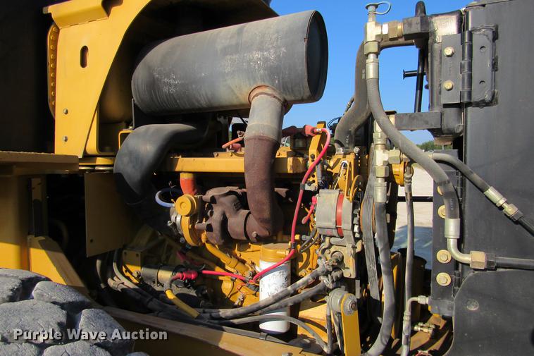 image for item DE0180 2003 Caterpillar 938G wheel loader