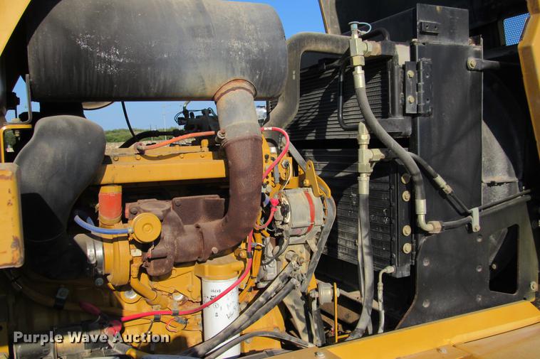 image for item DE0180 2003 Caterpillar 938G wheel loader