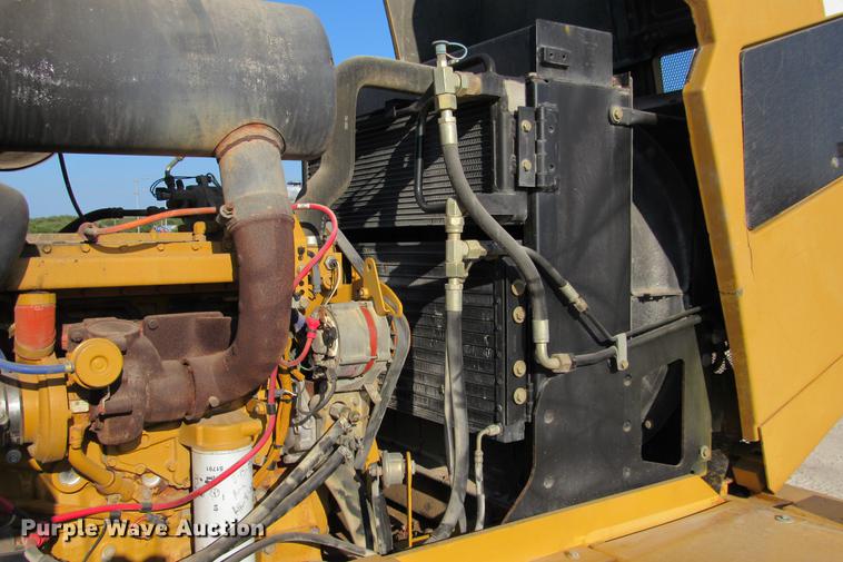 image for item DE0180 2003 Caterpillar 938G wheel loader