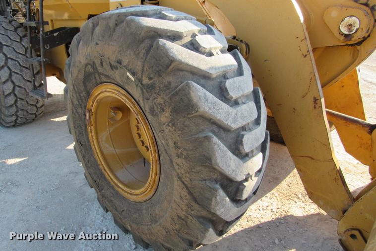 image for item DE0180 2003 Caterpillar 938G wheel loader