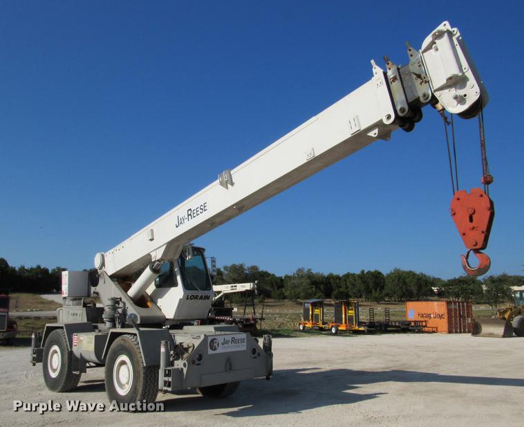 image for item DE0181 1990 Lorain LRT275D crane