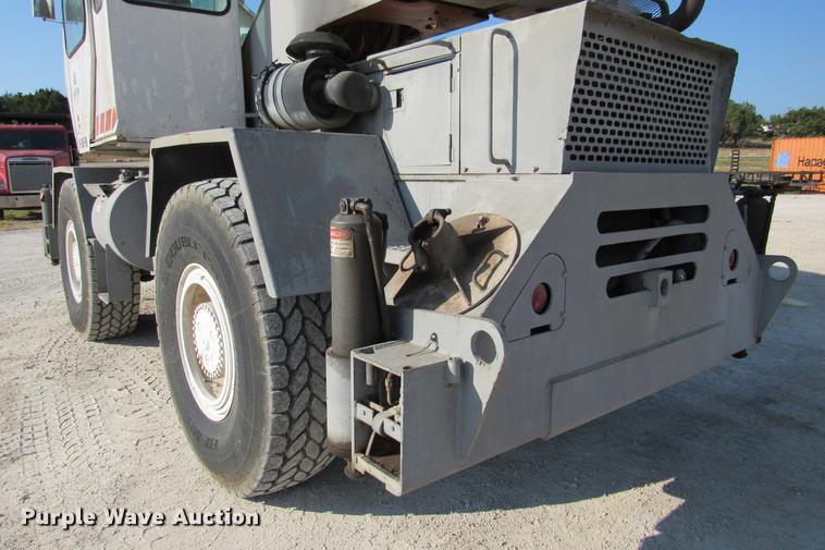 image for item DE0181 1990 Lorain LRT275D crane